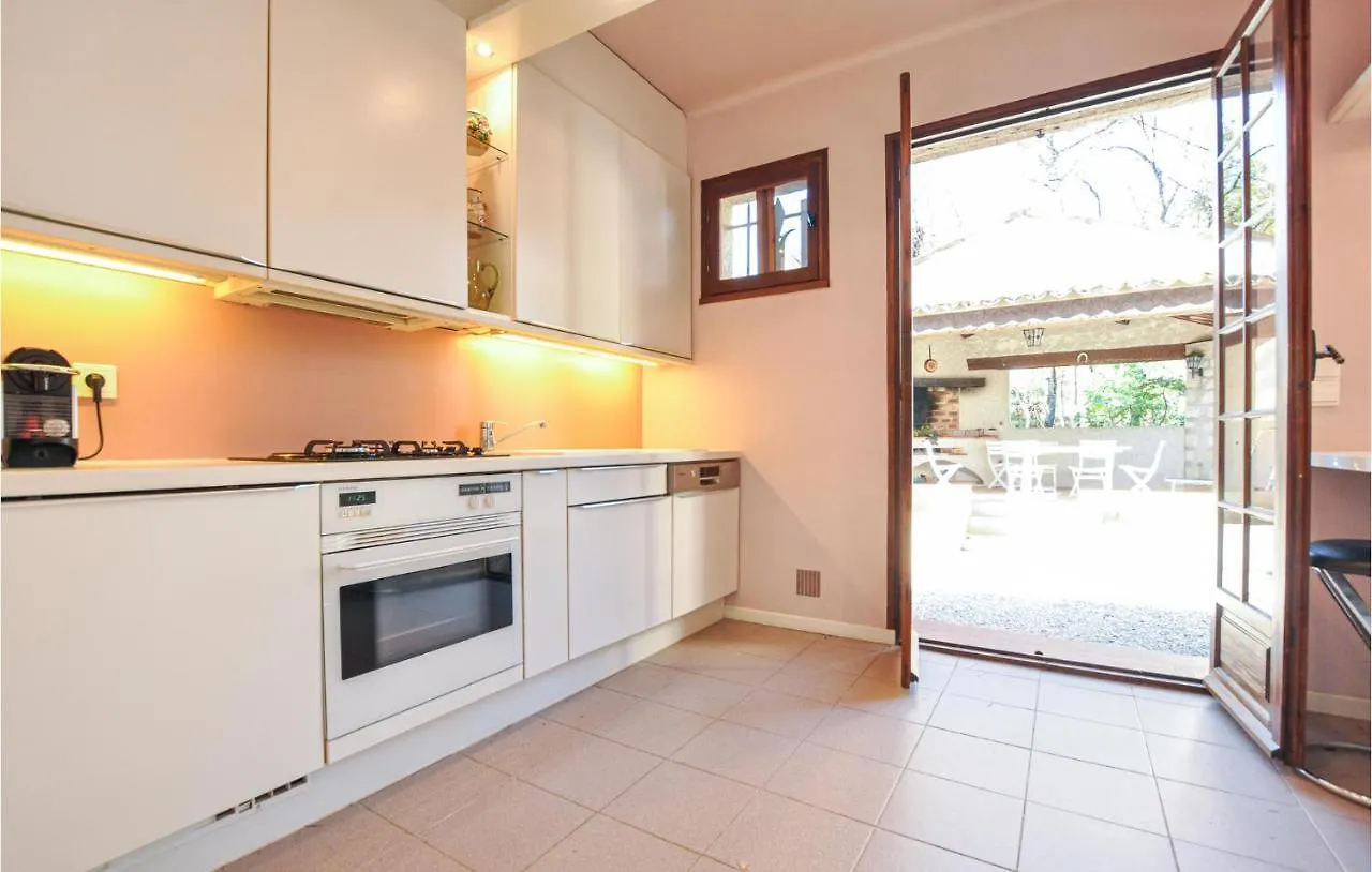 Holiday home Nice Home In Roquefort-Les-Pins With Wifi